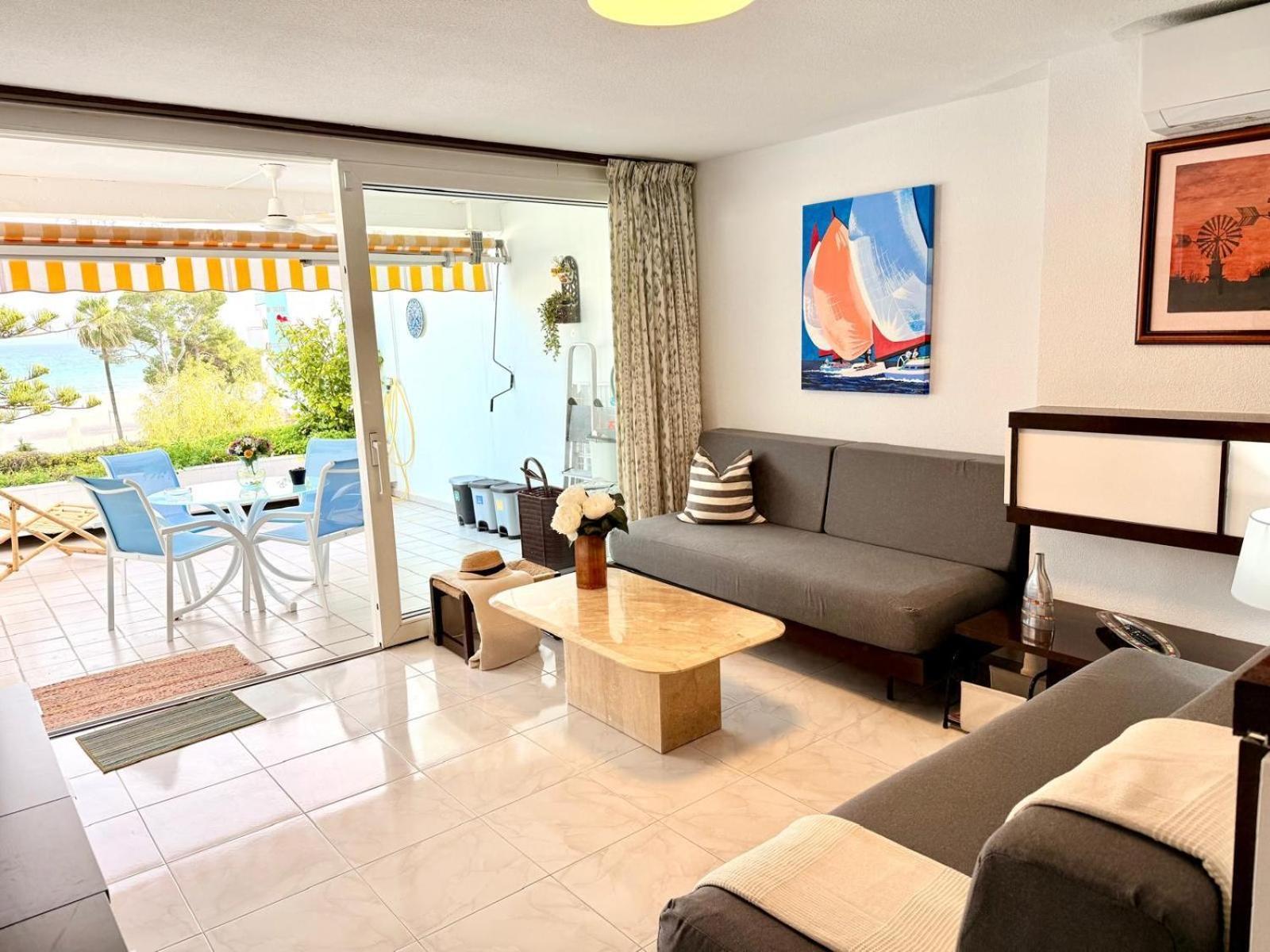 Canopus Sea Views Apartment